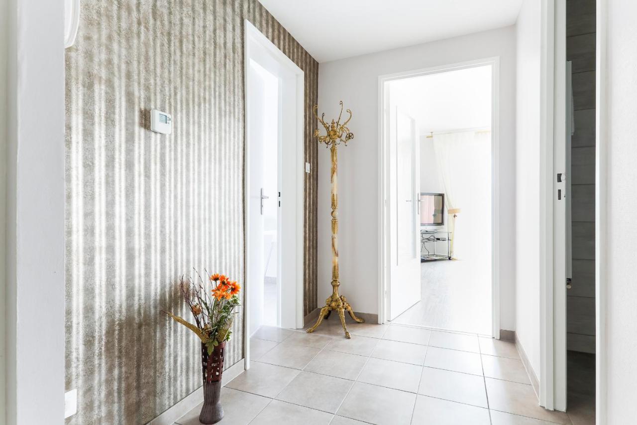Appartement "Le Maia" Селеста Экстерьер фото